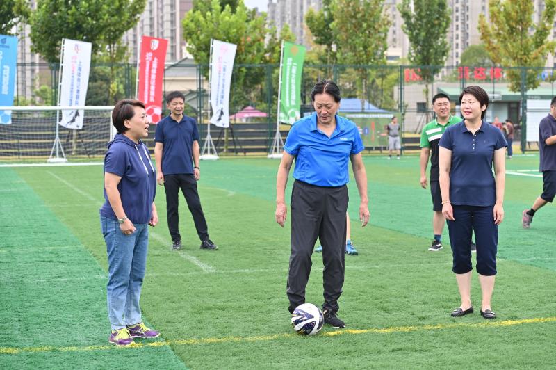 这场在宝山举办的业余足球赛，靠什么吸引朱广沪、刘军、浦玮等大咖一起参与？
