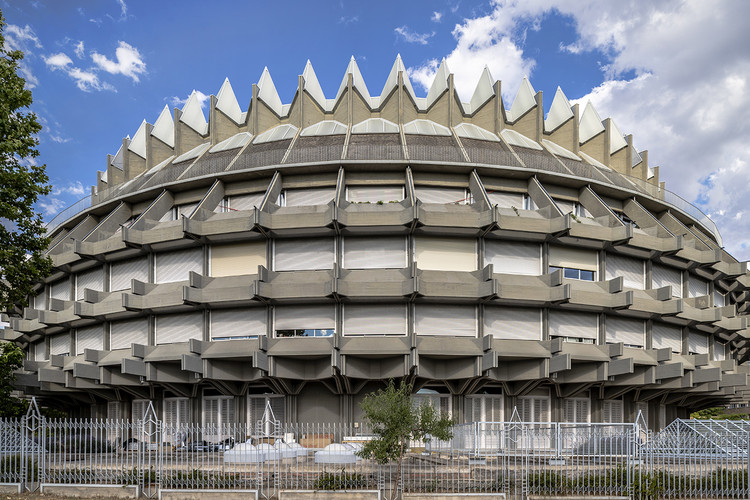 探索马德里的粗野主义建筑 - 5 的图像 12